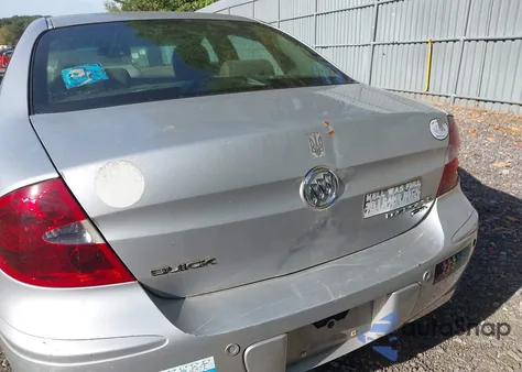 2005 Buick Lacrosse Cxl z USA, uszkodzony, nr VIN 2G4WD532951249655